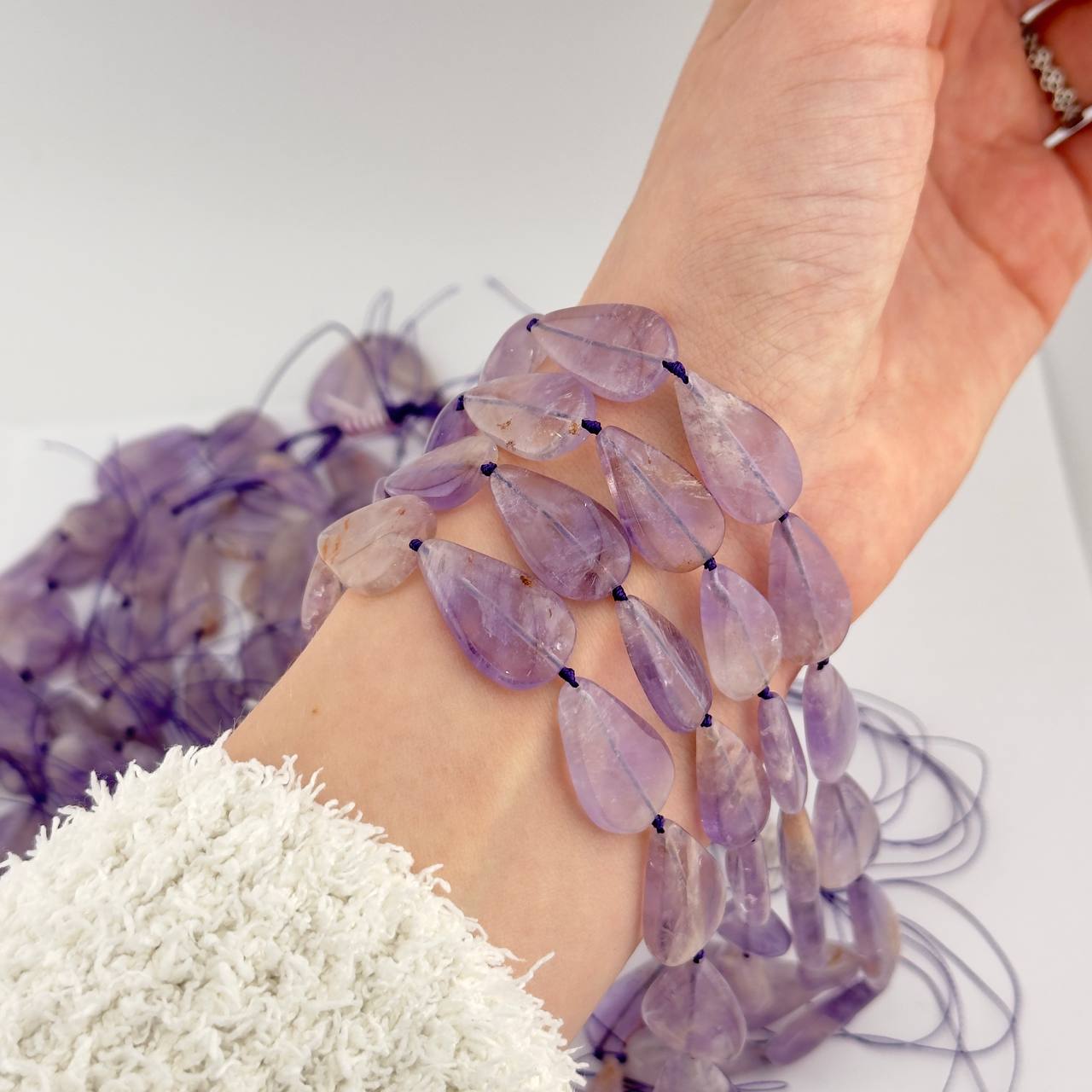 Аметист размер 13*23мм натуральный камень